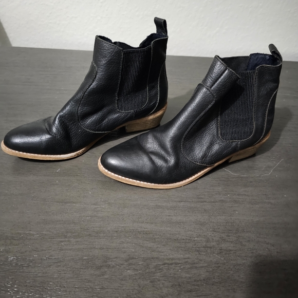 Gap Western Chelsea Boot size 8 - Picture 2 of 6